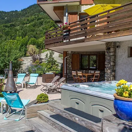 Saskia - Catered Vaujany