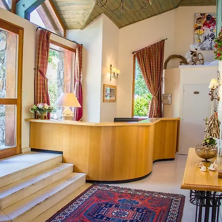 Hotel Saskia - Catered